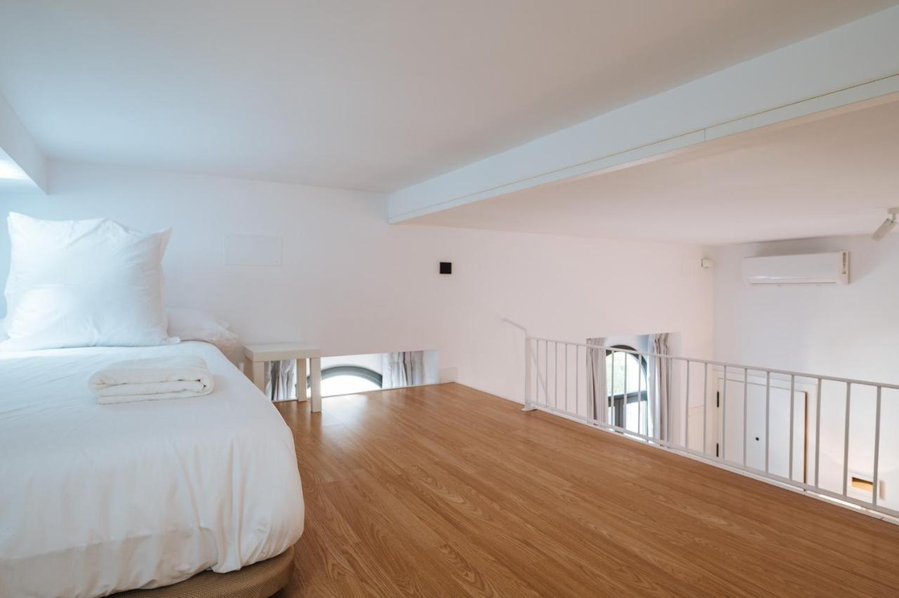 Apartamentos Montevideo 6 Séville Extérieur photo