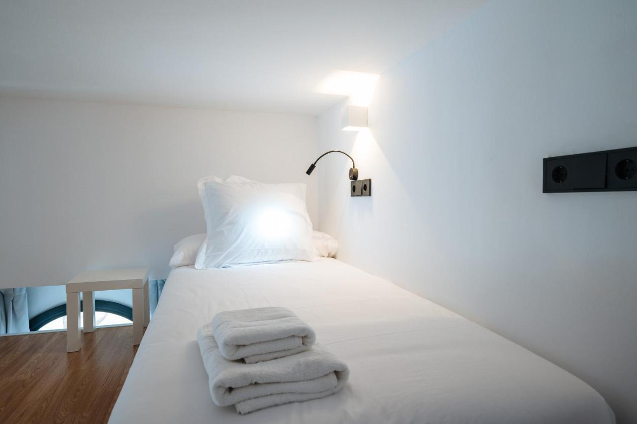 Apartamentos Montevideo 6 Séville Extérieur photo